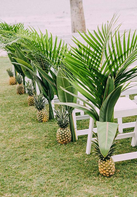 Décoration exotique cérémonie laïque mariage tropical 